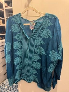Johnny Was Biya Womens Small Blue Embroidered Tunic Blouse Boho Peasant Top